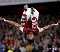 足球莱比锡红牛vs沙尔克04