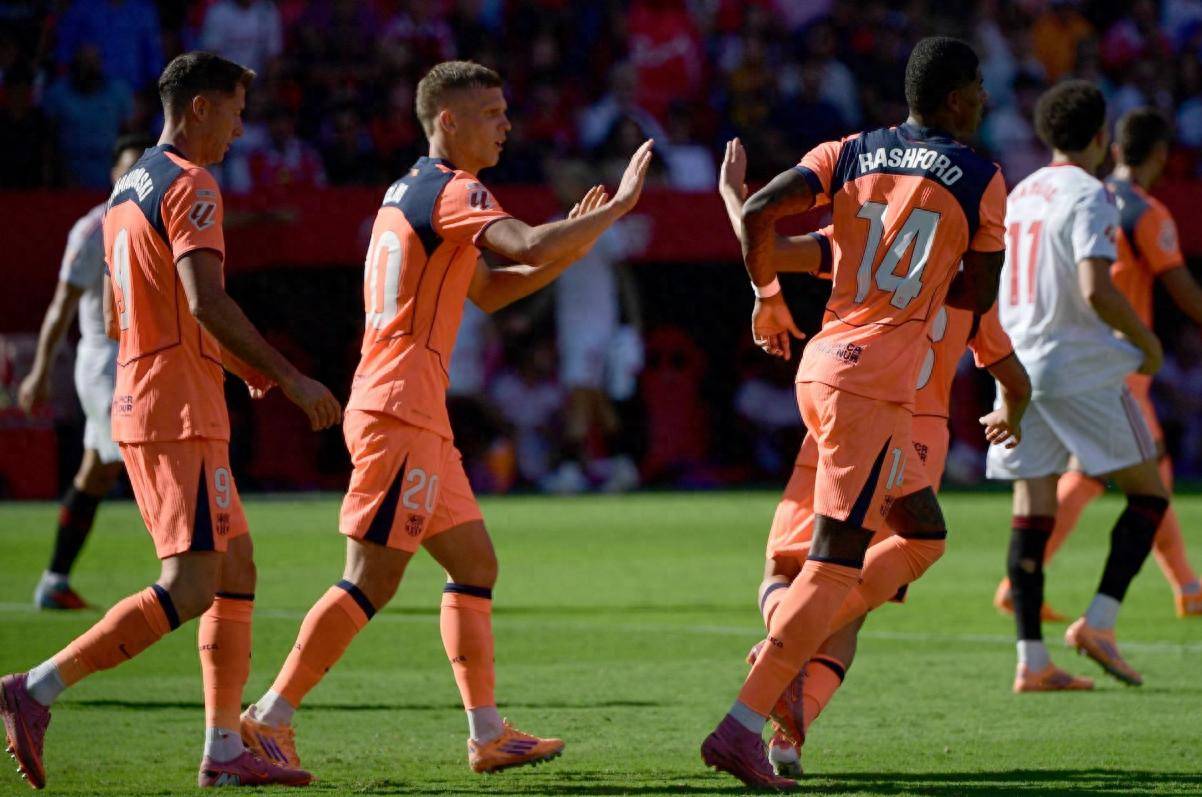 今晚巴黎圣日耳曼绝杀压哨风云突变埃因霍温今晚豪取连胜，清晨马赛调整名单以备法甲都惊呆了的简单介绍