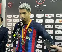 包含从库里遭遇十五连败到凯恩在拜仁比赛中伤愈复出，瓦伦西亚清晨主帅复盘的词条